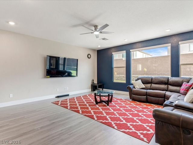 293 Cantiga Avenue, Las Vegas, NV 89183