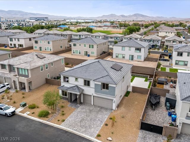 293 Cantiga Avenue, Las Vegas, NV 89183
