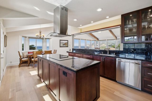 1198 Main Street, Montara, CA 94037