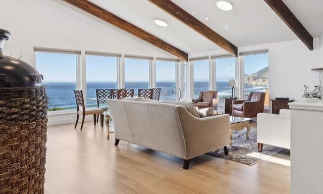 1198 Main Street, Montara, CA 94037