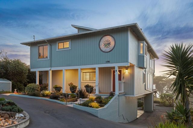 1198 Main Street, Montara, CA 94037