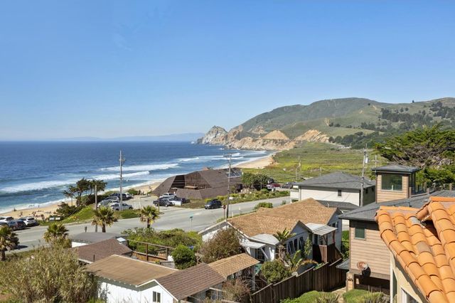 1198 Main Street, Montara, CA 94037