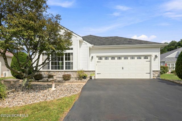 49 Verona Drive, Manchester, NJ 08759