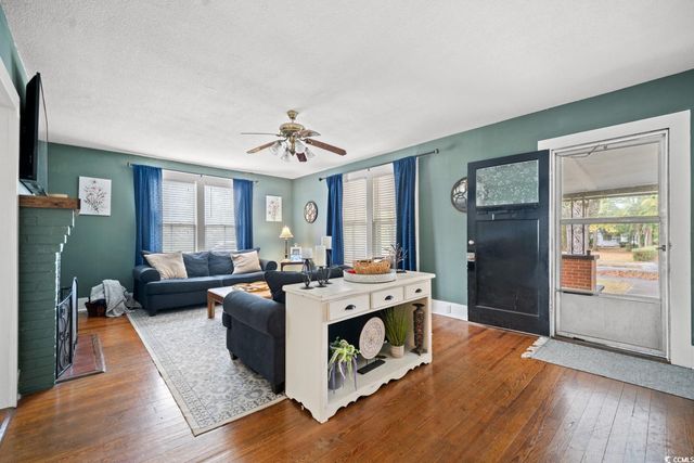 222 E Wine St., Mullins, SC 29574