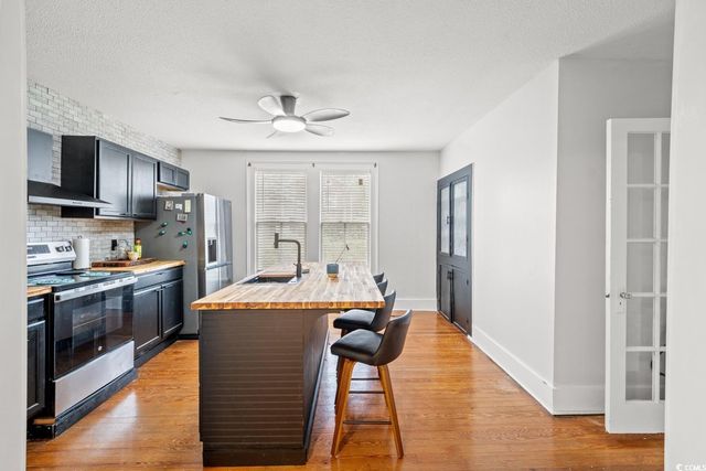 222 E Wine St., Mullins, SC 29574