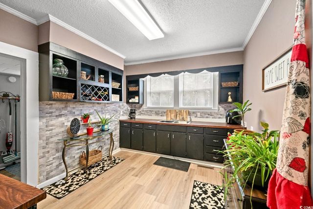 222 E Wine St., Mullins, SC 29574