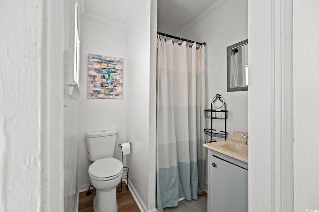 222 E Wine St., Mullins, SC 29574