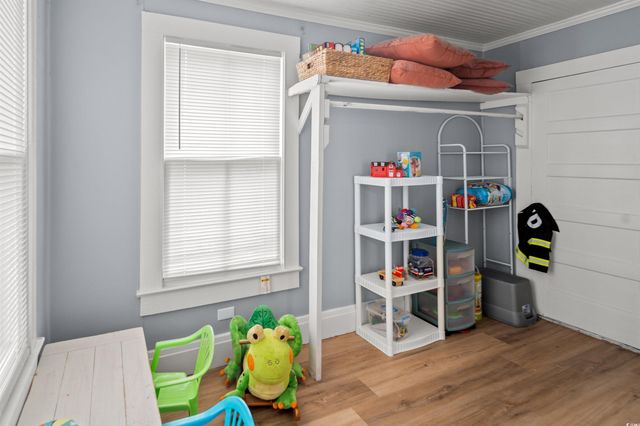 222 E Wine St., Mullins, SC 29574