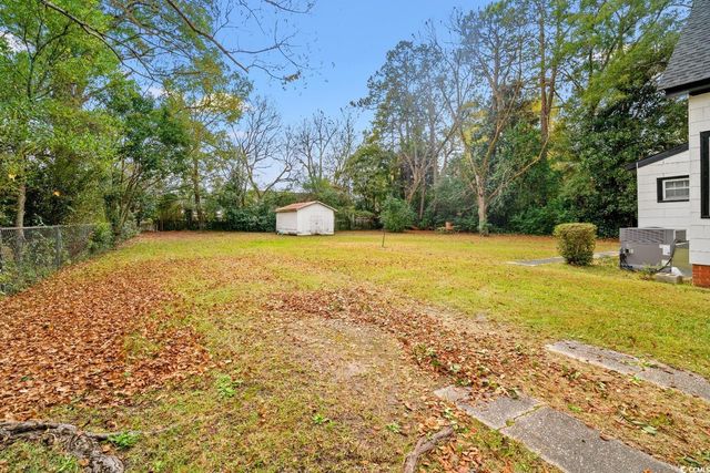 222 E Wine St., Mullins, SC 29574