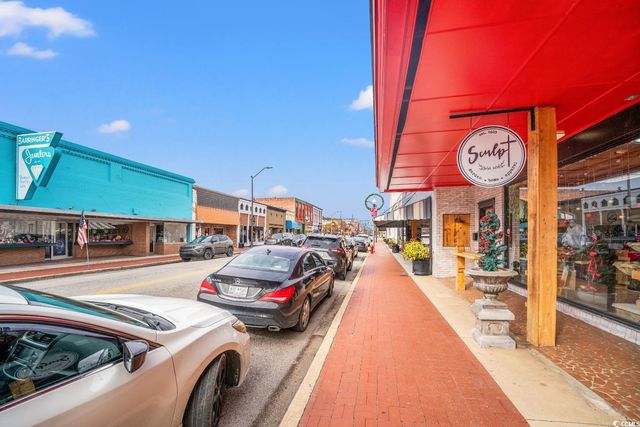 222 E Wine St., Mullins, SC 29574