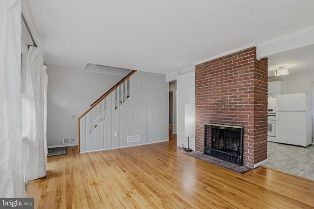 5723 WAINWRIGHT AVE, Rockville, MD 20851