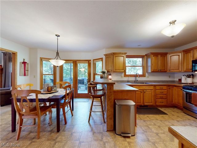 6248 Caribou Drive, Clinton, OH 44216