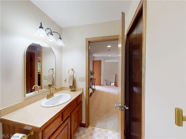 6248 Caribou Drive, Clinton, OH 44216