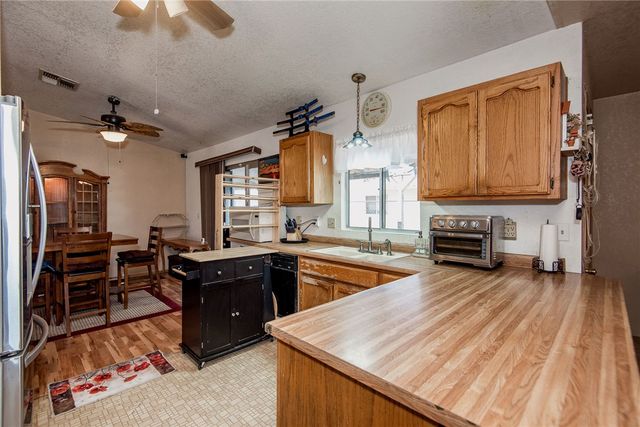 881 San Juan Circle, Bullhead City, AZ 86442