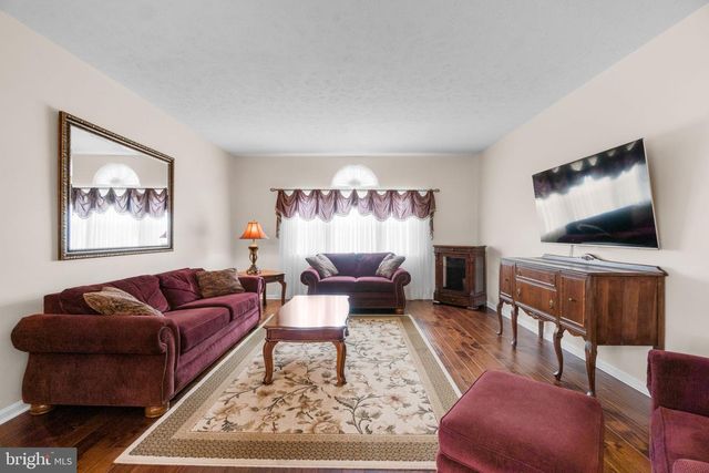 2615 SUSANANN DR, Manchester, MD 21102