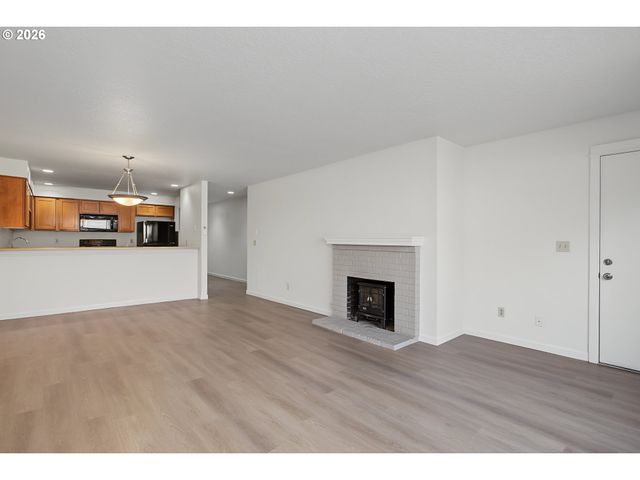522 Se 157TH Ave 13, Vancouver, WA 98684