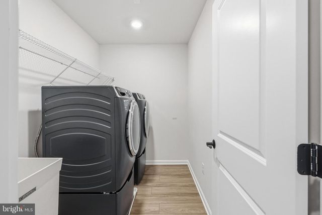 100 LOTUS LN, Malvern, PA 19355