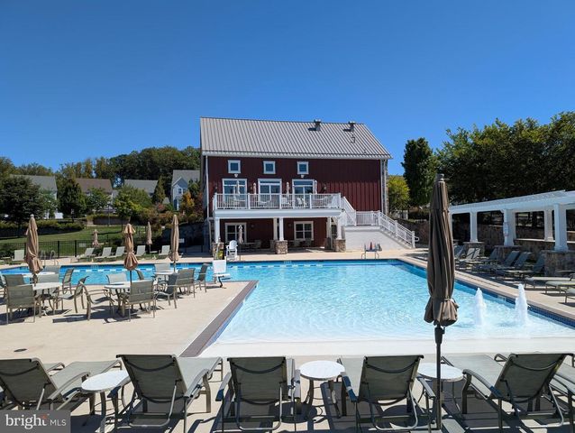 100 LOTUS LN, Malvern, PA 19355