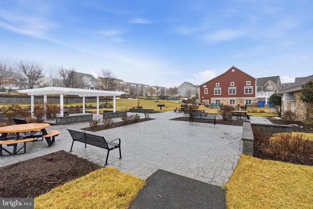 100 LOTUS LN, Malvern, PA 19355