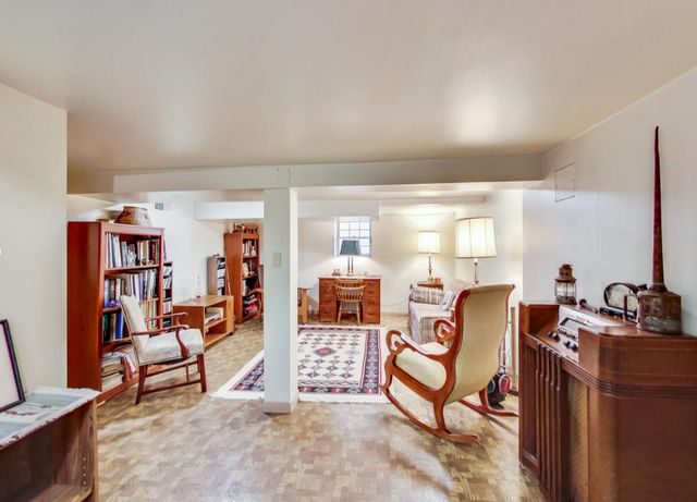 804 S Grove Avenue, Oak Park, IL 60304