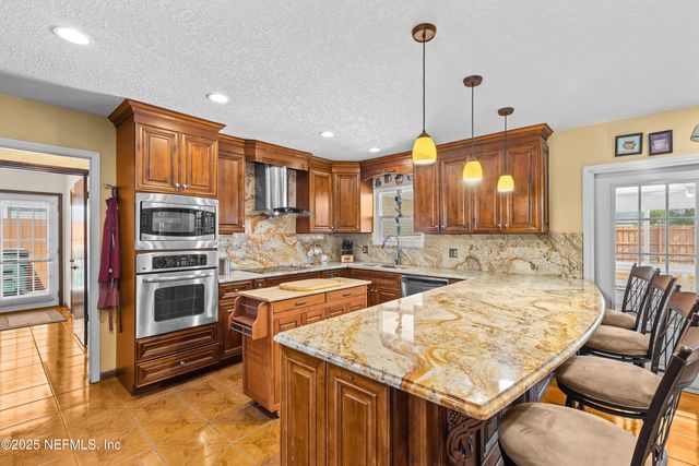 13049 LOBLOLLY Lane N, Jacksonville, FL 32246