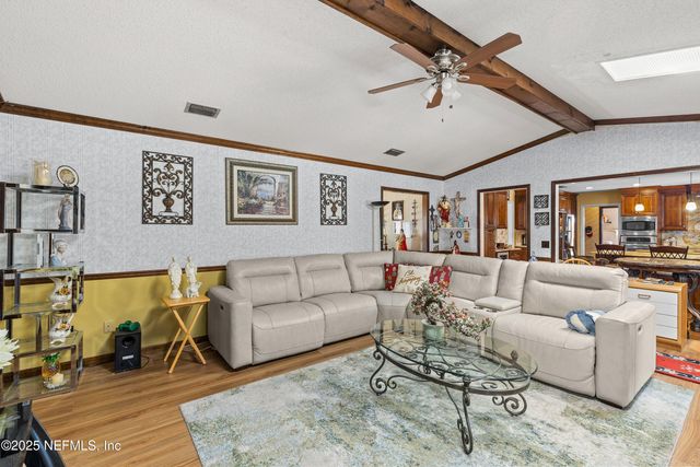 13049 LOBLOLLY Lane N, Jacksonville, FL 32246