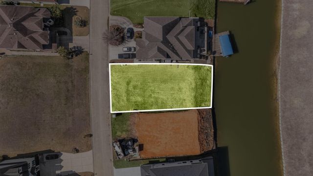 12562 St Louis Court, Willis, TX 77318