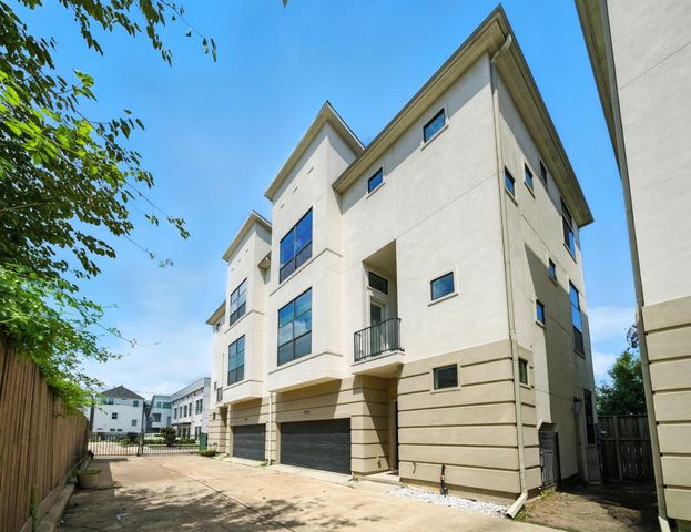 1812 Thompson Street, Houston, TX 77007