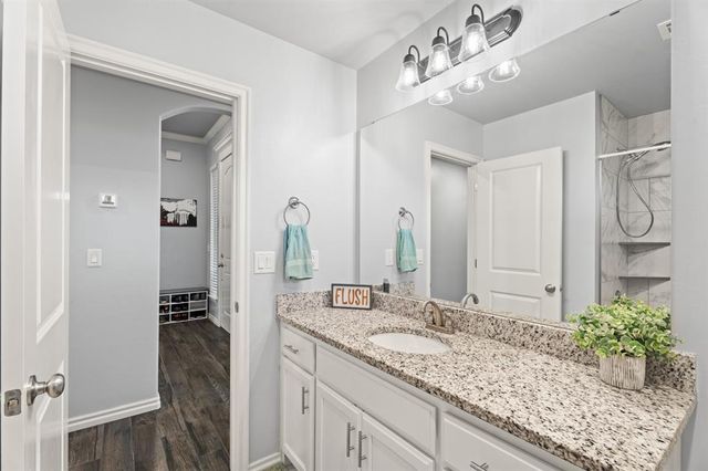 9131 Oak Tree Circle, Edmond, OK 73025