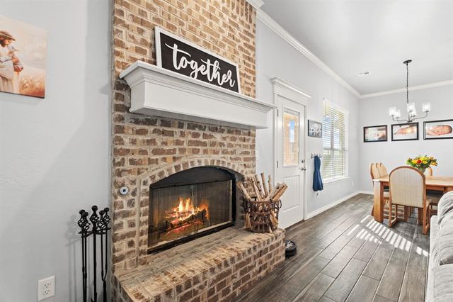 9131 Oak Tree Circle, Edmond, OK 73025