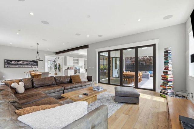 1542 Edgewood Way, San Jose, CA 95125