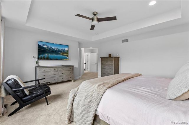 1930 Thorncrest Court, Commerce Twp, MI 48382