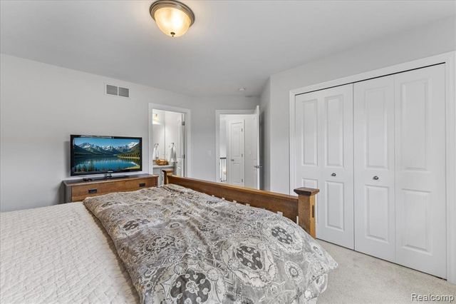 1930 Thorncrest Court, Commerce Twp, MI 48382