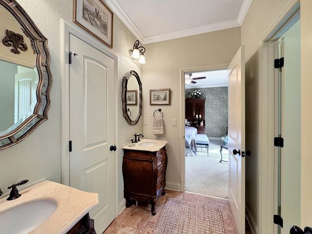 4637 MAPLE GLEN CT, Lakeland, TN 38002