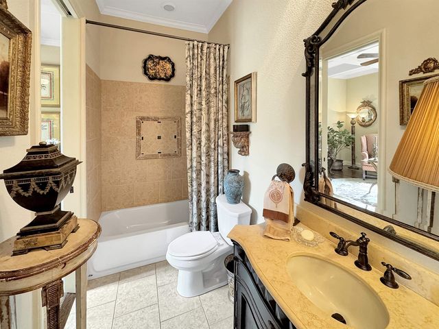 4637 MAPLE GLEN CT, Lakeland, TN 38002