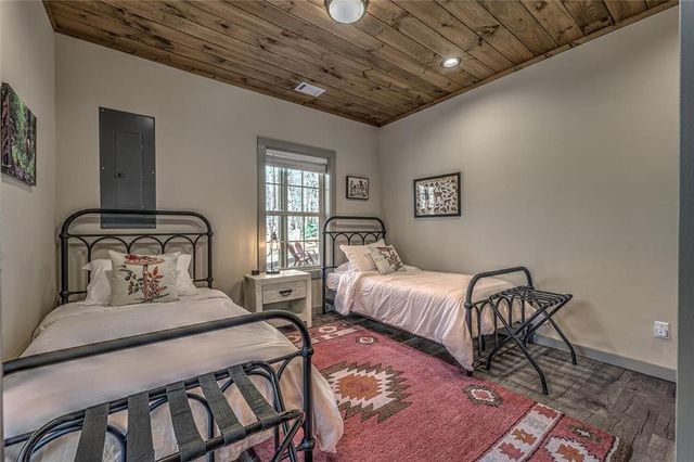 747 Matrix Lane, Ellijay, GA 30540