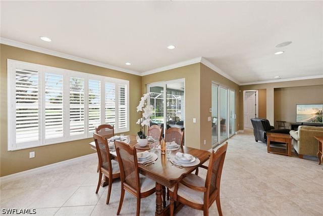 8562 Veronawalk CIR, Naples, FL 34114