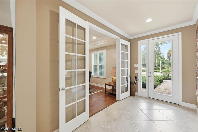 8562 Veronawalk CIR, Naples, FL 34114