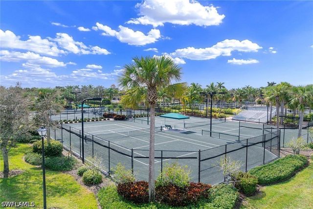 8562 Veronawalk CIR, Naples, FL 34114