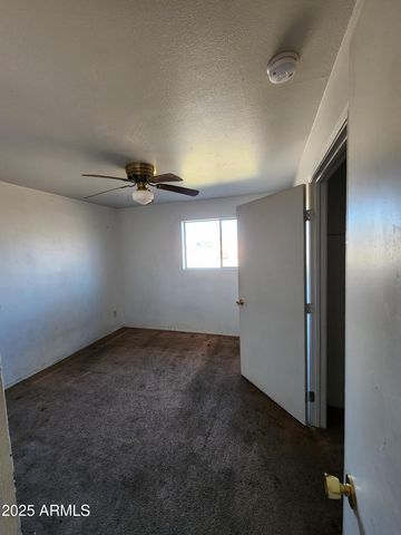 3521 W BUTLER Drive, Phoenix, AZ 85051