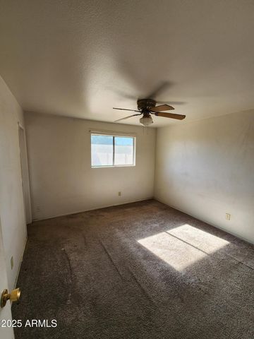 3521 W BUTLER Drive, Phoenix, AZ 85051