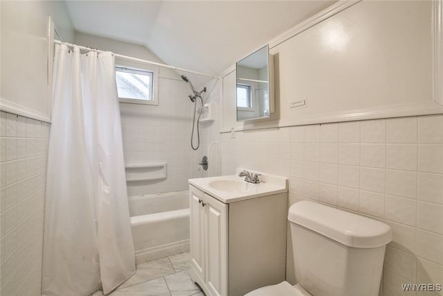 1332 West Avenue, Buffalo, NY 14213