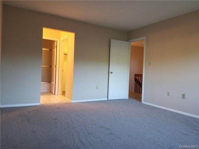256 Heritage Lane, Monroe, NY 10950