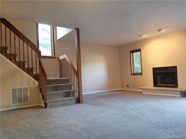 256 Heritage Lane, Monroe, NY 10950