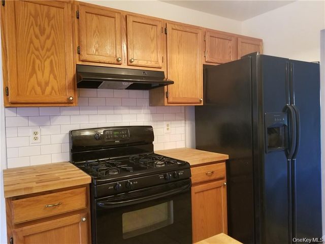 256 Heritage Lane, Monroe, NY 10950