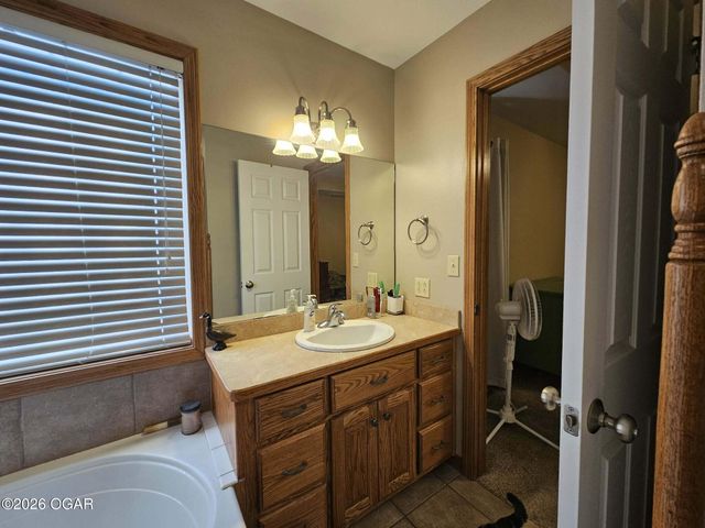 1918 Windsor Drive, Pittsburg, KS 66762