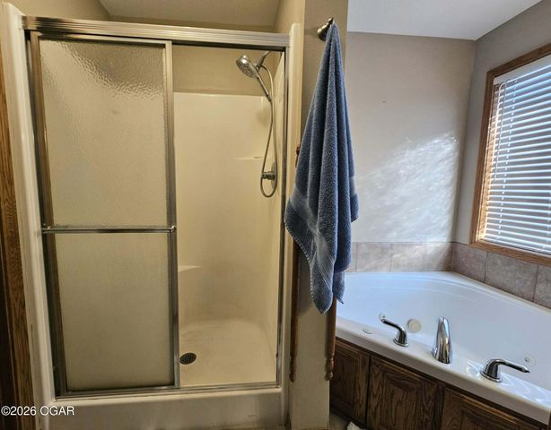 1918 Windsor Drive, Pittsburg, KS 66762