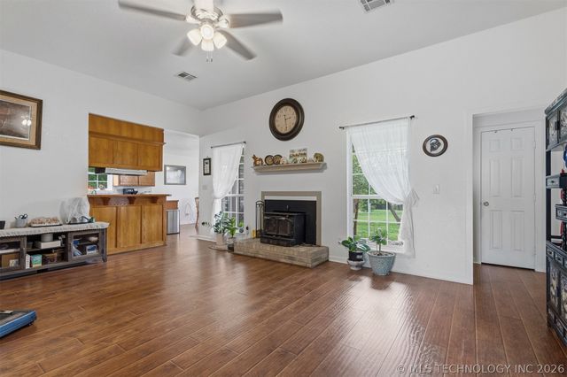 232 Waterford, Ardmore, OK 73401