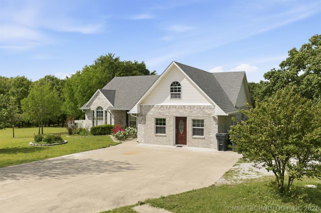 232 Waterford, Ardmore, OK 73401