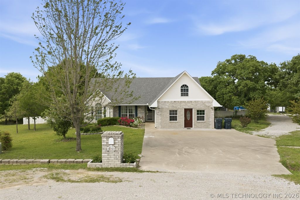 232 Waterford, Ardmore, OK 73401